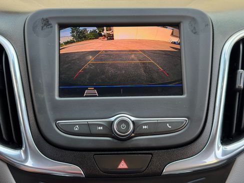 Used 2020 Chevrolet Equinox LT AWD/4WD image 25