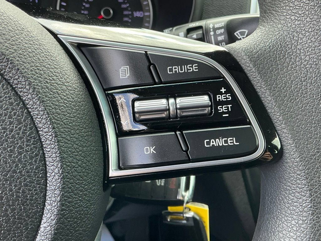 Used 2020 Kia Optima LX FWD image 29