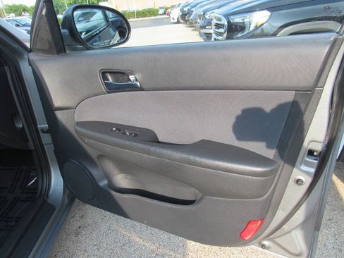 Used 2010 Hyundai Elantra SE w/ Popular Equipment Pkg 2 FWD image 25