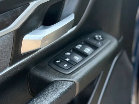 Used 2022 RAM 1500 Lone Star AWD/4WD image 12