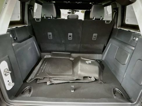 Used 2025 Ford Bronco Outer Banks AWD/4WD image 26
