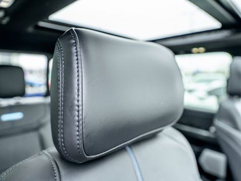 New 2026 Ford F250 Platinum w/ Tremor Off-Road Package image 40