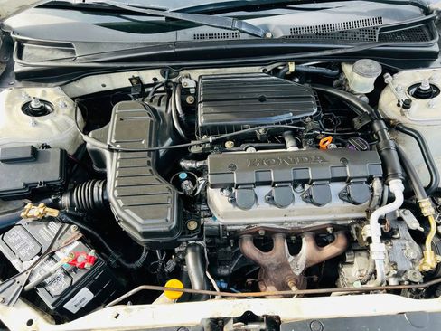 Used 2004 Honda Civic LX image 15