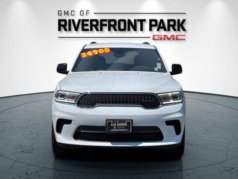 Used 2024 Dodge Durango SXT image 8