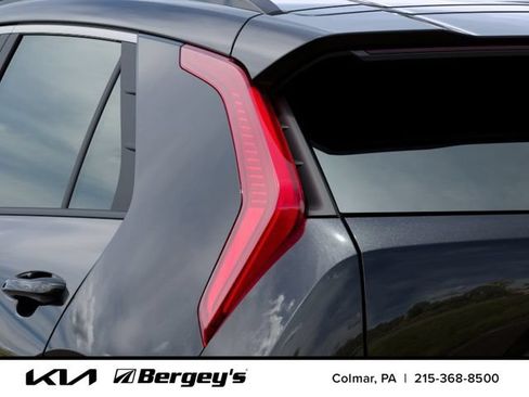 New 2026 Kia Niro Wind w/ Wind Preserve Package FWD image 14