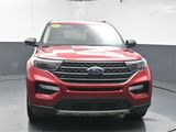 Used 2021 Ford Explorer XLT w/ Equipment Group 202A image 3