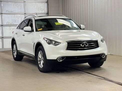 Used 2014 INFINITI QX70 2WD w/ Premium Package image 1