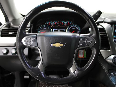 Used 2018 Chevrolet Tahoe LT image 10