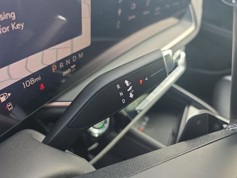 New 2026 Buick Envision Sport Touring image 9