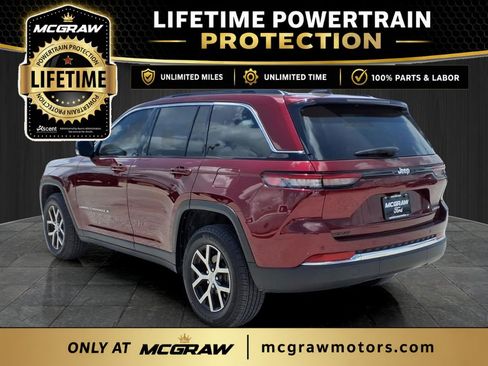 Used 2025 Jeep Grand Cherokee Limited RWD image 6