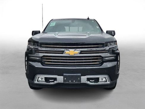 Used 2019 Chevrolet Silverado 1500 High Country w/ Z71 Off-Road Package image 2