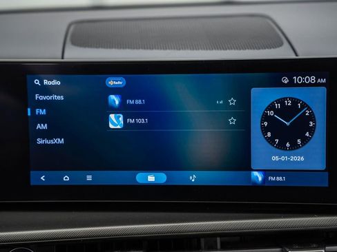 Used 2024 Hyundai Santa Fe SEL FWD image 23