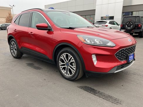 Used 2020 Ford Escape SEL image 1