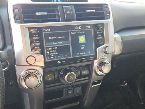 Used 2023 Toyota 4Runner SR5 Premium image 15