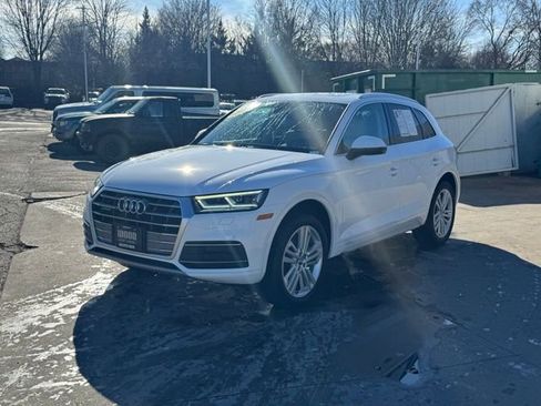Used 2020 Audi Q5 2.0T Premium Plus image 3
