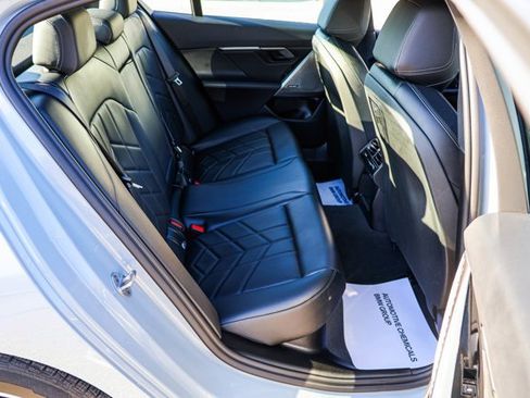 Used 2026 BMW 530i xDrive image 24