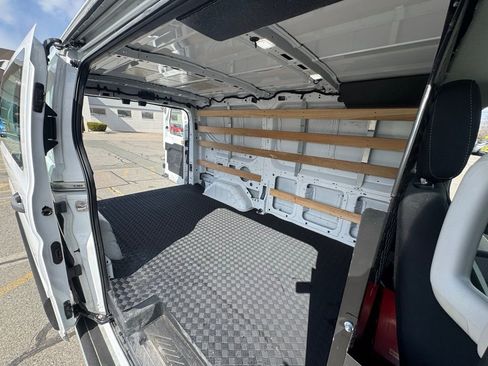 Used 2024 Ford Transit 250 Low Roof AWD w/ Exterior Upgrade Package image 26