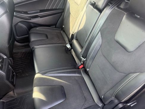 Used 2019 Ford Explorer Limited w/ Class III Trailer Tow Package image 31