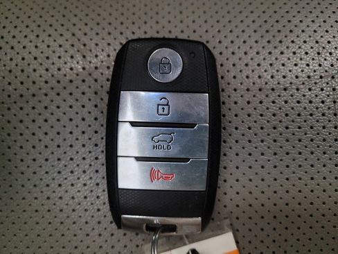 Used 2018 Kia Sportage EX w/ Option Group 040 FWD image 32