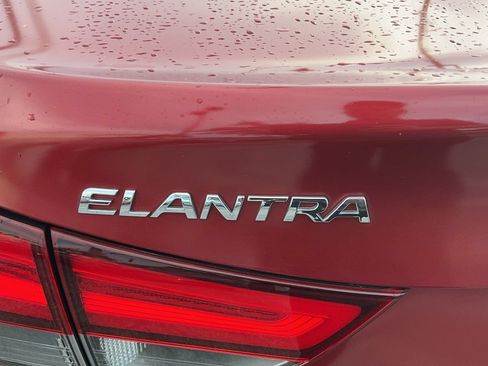 Used 2016 Hyundai Elantra Limited FWD image 44