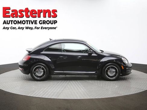 Used 2018 Volkswagen Beetle 2.0T S image 42