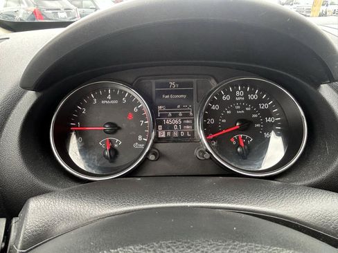 Used 2013 Nissan Rogue S AWD/4WD image 19
