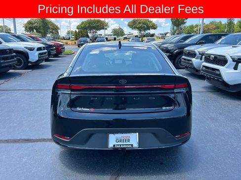 Used 2024 Toyota Prius LE FWD image 14