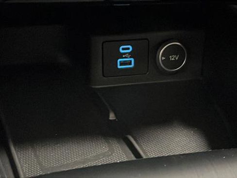 Used 2021 Ford Escape Titanium w/ Titanium Elite Package image 37