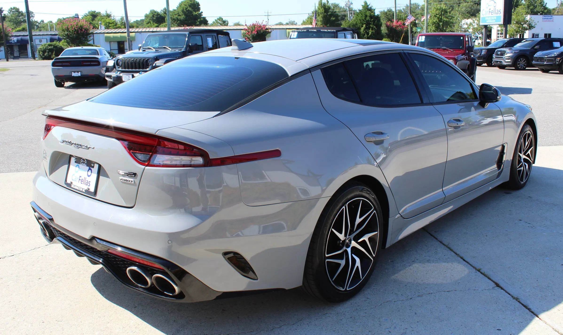 Used 2022 Kia Stinger GT-Line w/ Sun & Sound Package AWD/4WD image 5