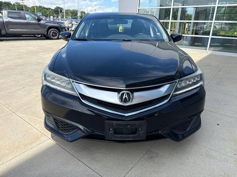 Used 2018 Acura ILX FWD image 2