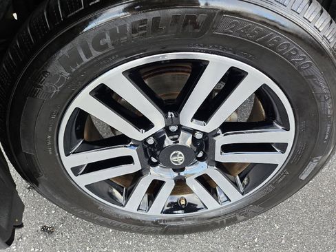 Used 2018 Toyota 4Runner Limited image 11