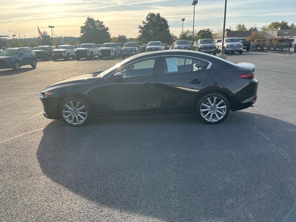Used 2025 MAZDA MAZDA3 s FWD image 10