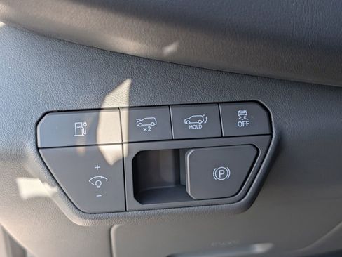 New 2026 Kia EV9 Wind image 15