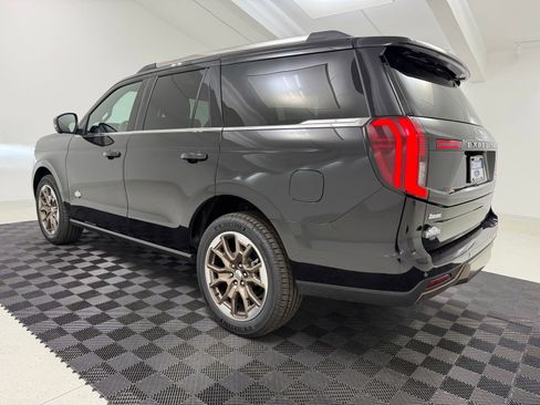 New 2026 Ford Expedition King Ranch AWD/4WD image 3
