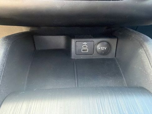 Used 2025 Ford Escape ST-Line FWD image 29