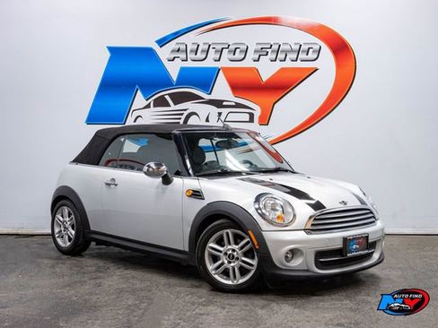 Used 2011 MINI Cooper Convertible image 9