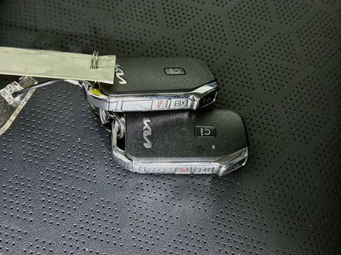 Certified 2024 Kia Seltos EX AWD/4WD image 34