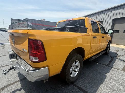 Used 2022 RAM 1500 Classic SLT w/ Electronics Group AWD/4WD image 4