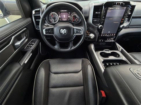 Used 2023 RAM 1500 Laramie image 12