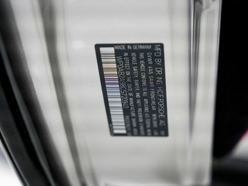 Used 2012 Porsche 911 Carrera 4 GTS image 42