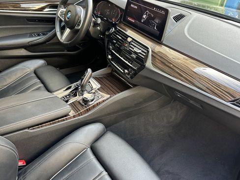 Used 2023 BMW 540i xDrive w/ Executive Package AWD/4WD image 14