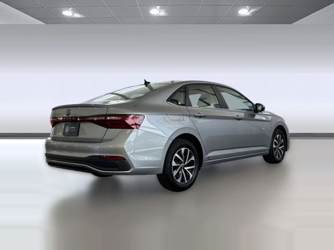 Used 2025 Volkswagen Jetta S FWD image 9
