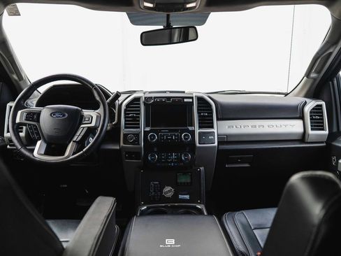 Used 2019 Ford F550 4x4 Crew Cab Super Duty image 18