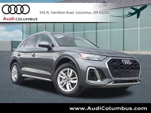 Certified 2023 Audi Q5 2.0T Premium w/ Convenience Package AWD/4WD image 1