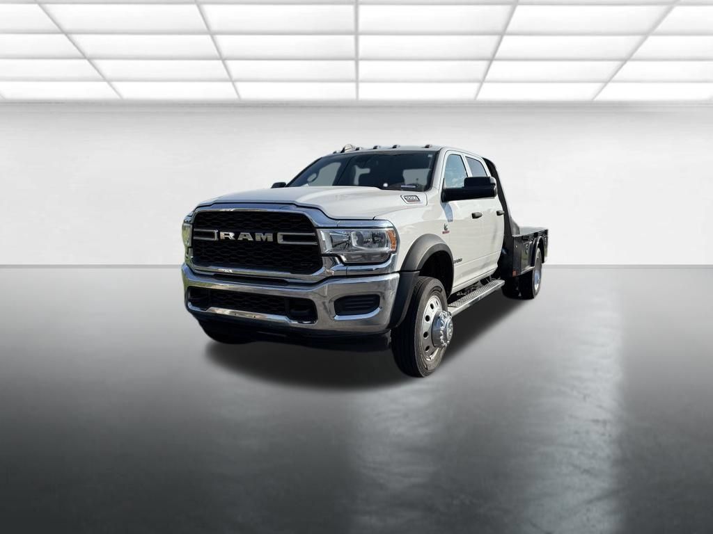 Used 2021 RAM 5500 Tradesman w/ Chrome Appearance Group AWD/4WD image 8