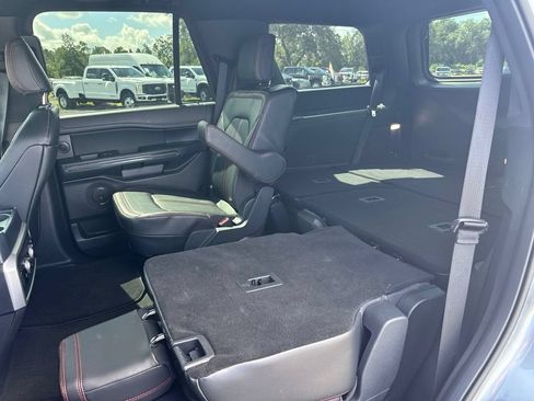 Used 2024 Ford Expedition Limited RWD image 13