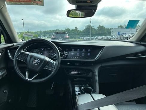 Used 2021 Buick Envision Essence w/ Technology Package I FWD image 5