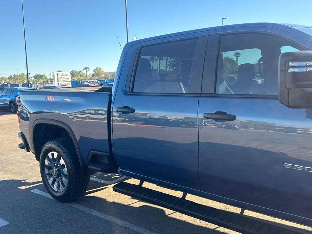 Used 2024 Chevrolet Silverado 2500 Custom w/ Custom Value Package RWD image 14