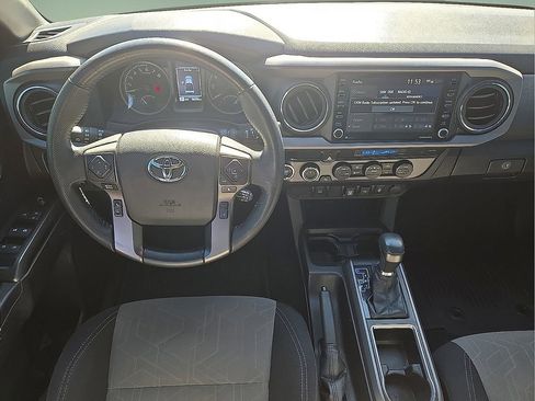 Used 2023 Toyota Tacoma TRD Sport image 16