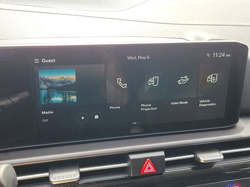 New 2026 Kia Sportage EX FWD image 32